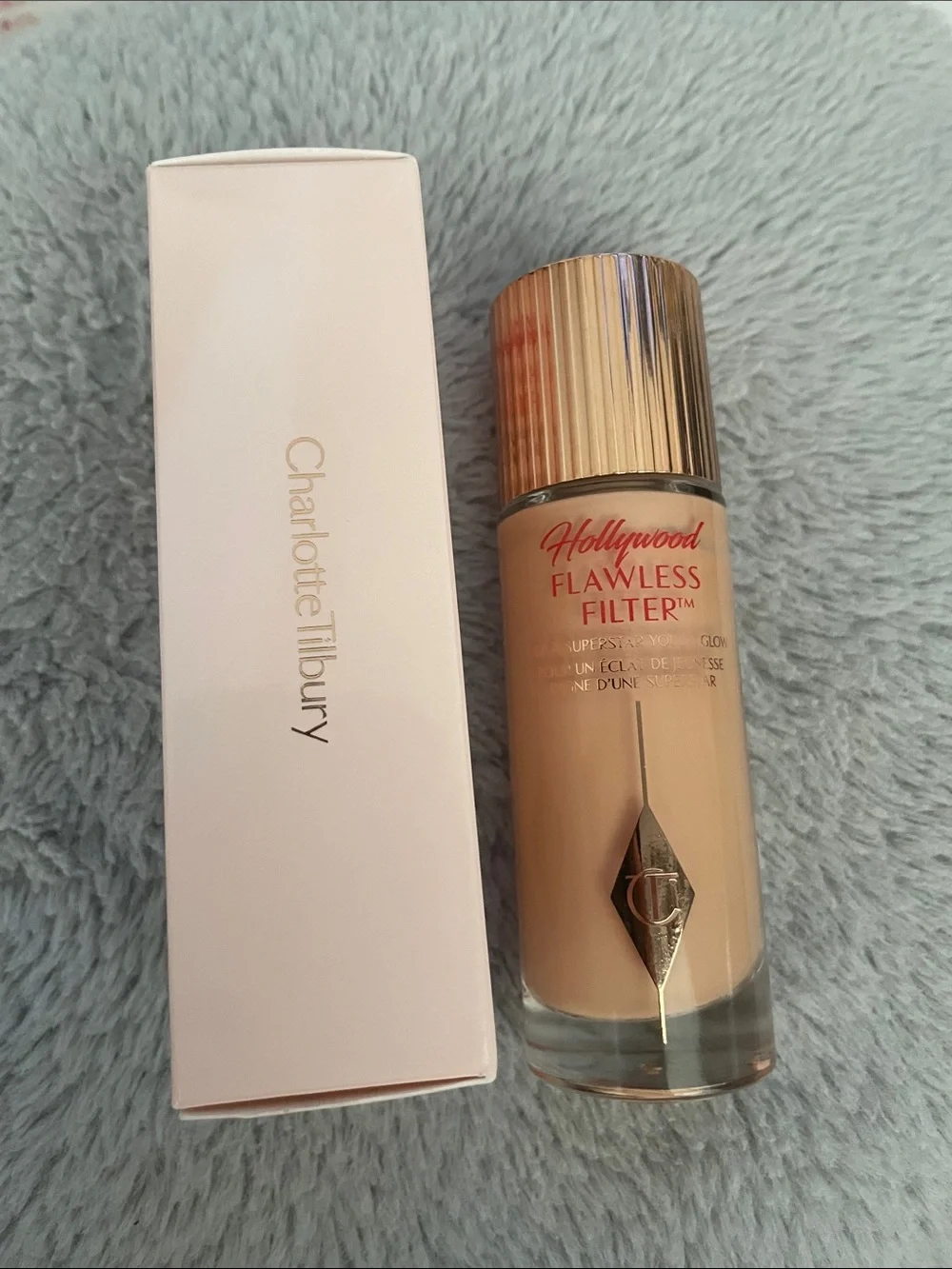 Charlotte Tilbury Hollywood Flawless Filter - Warm Beige